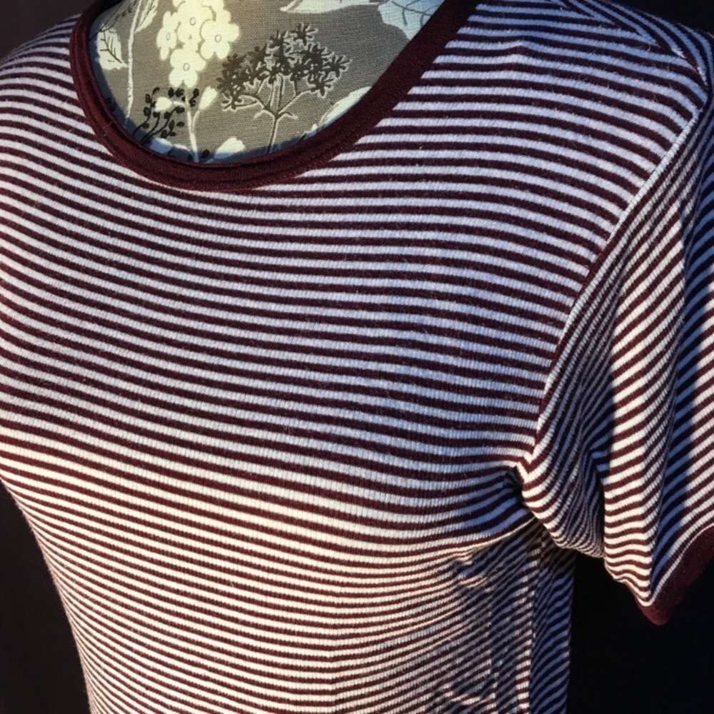 Lightweight short sleeve tee